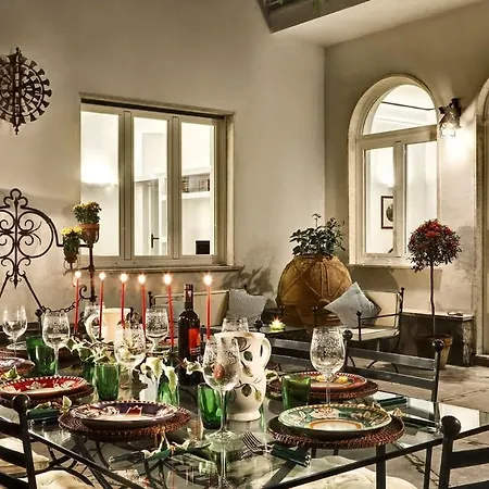 Casa Bianca In The Heart Of The Town, Daily Housekeeping & Concierge Villa