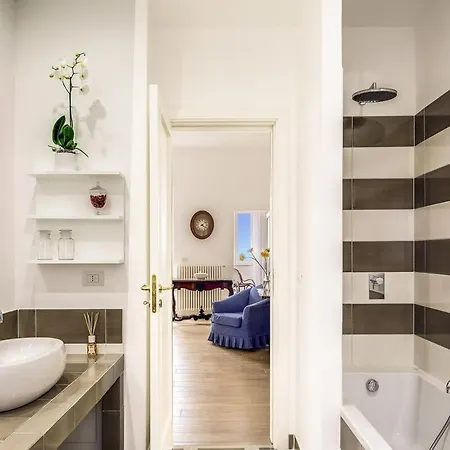 Villa Casa Bianca In The Heart Of The Town, Daily Housekeeping & Concierge Sant'Agata sui due Golfi