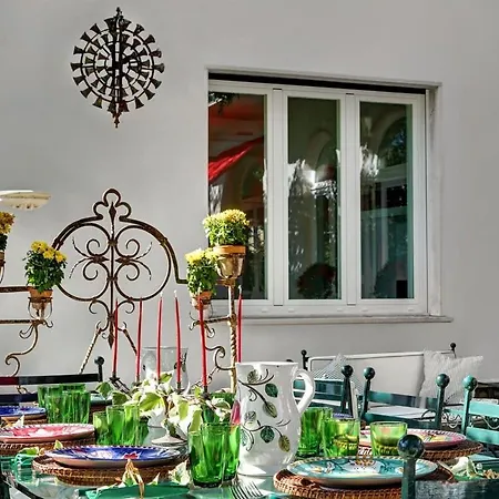 Casa Bianca In The Heart Of The Town, Daily Housekeeping & Concierge Villa