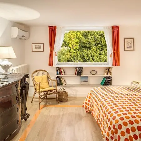 Villa Casa Bianca In The Heart Of The Town, Daily Housekeeping & Concierge *