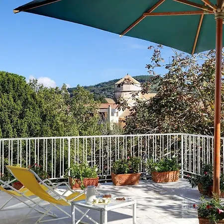 Villa Casa Bianca In The Heart Of The Town, Daily Housekeeping & Concierge Sant'Agata sui due Golfi